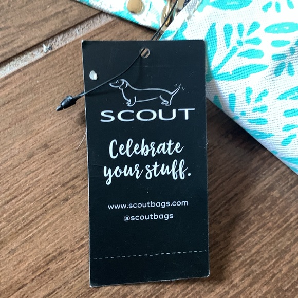 BRAND NEW pocket Change ZIP WALLET from SCOUT. - Picture 3 of 7